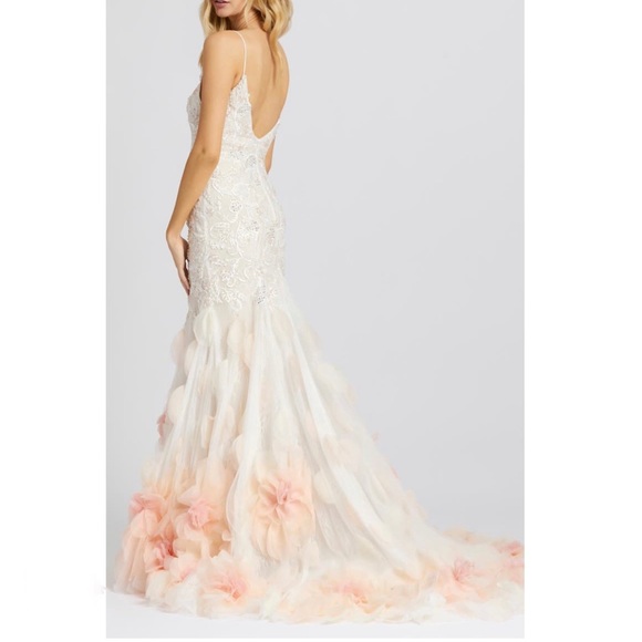 Mac Duggal Floral Appliqué Lace Trumpet Gown With 3D Flowers Bottom New With Tag - Picture 3 of 17